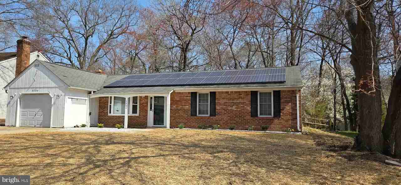 2094 Chapelside Ct - Photo 3 of 36