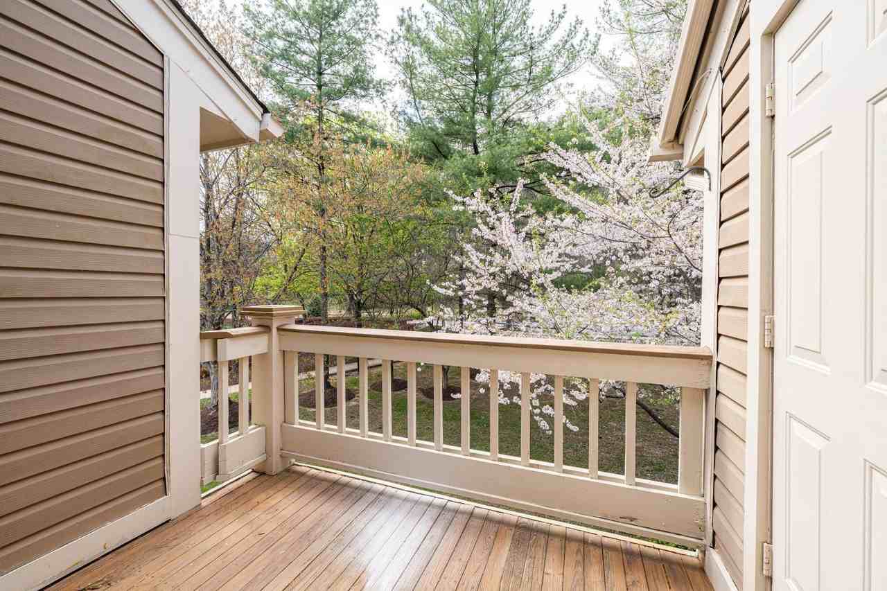 5921 Barbados Pl Apt 202 - Photo 4 of 24