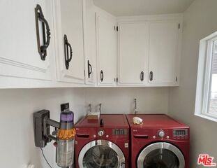 3317 Burritt Way - Photo 4 of 8