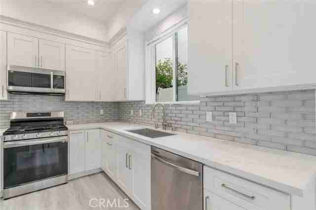 9035 Rathburn Ave #1-2 - Photo 7 of 8