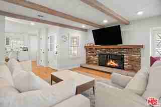 3734 Loadstone Dr - Photo 5 of 8