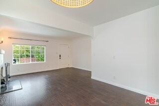 5630 Craner Ave - Photo 5 of 8