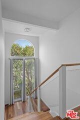 5255 Coldwater Canyon Ave #B - Photo 6 of 8