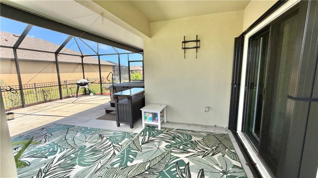 7538 Tourmaline Dr - Photo 2 of 32