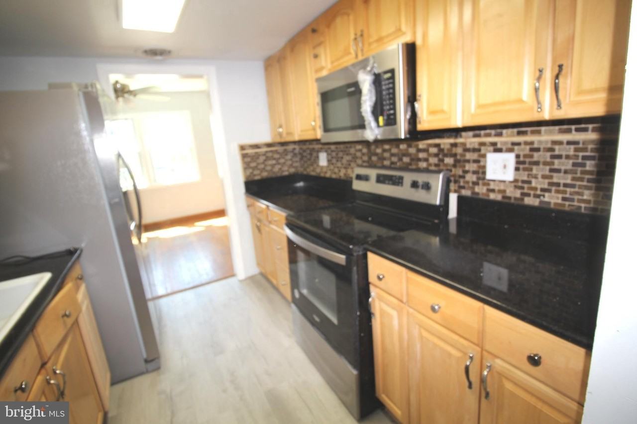 2915 Pheasant Ln - Photo 5 of 27