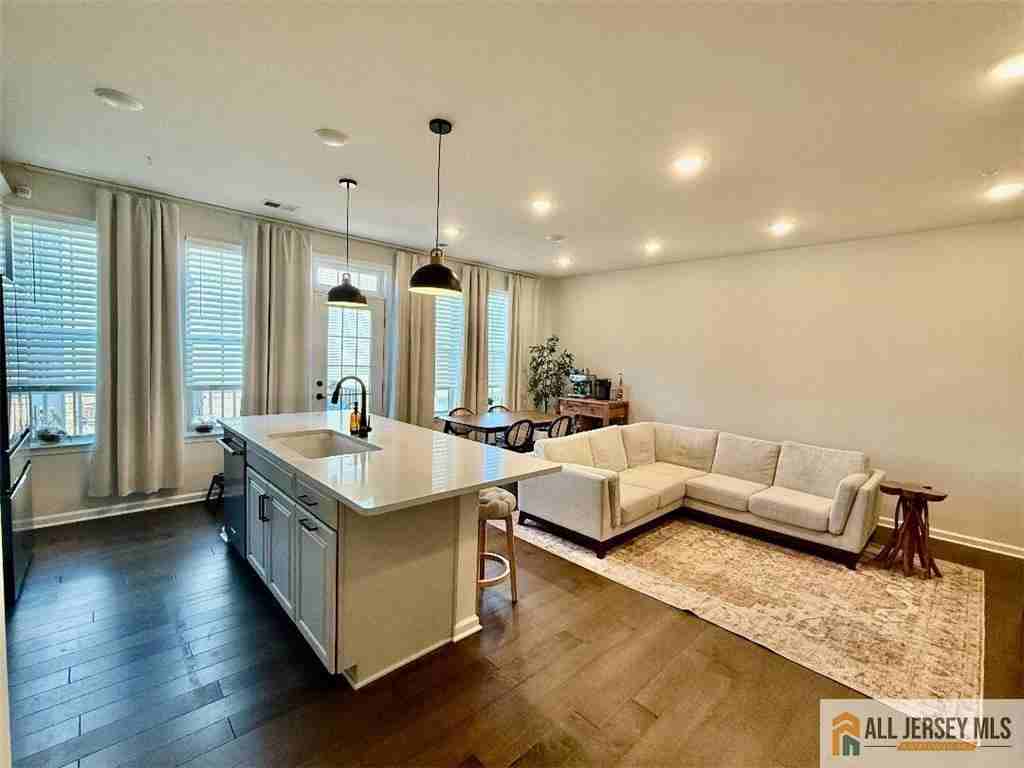 13 Sternadori Rd - Photo 3 of 20