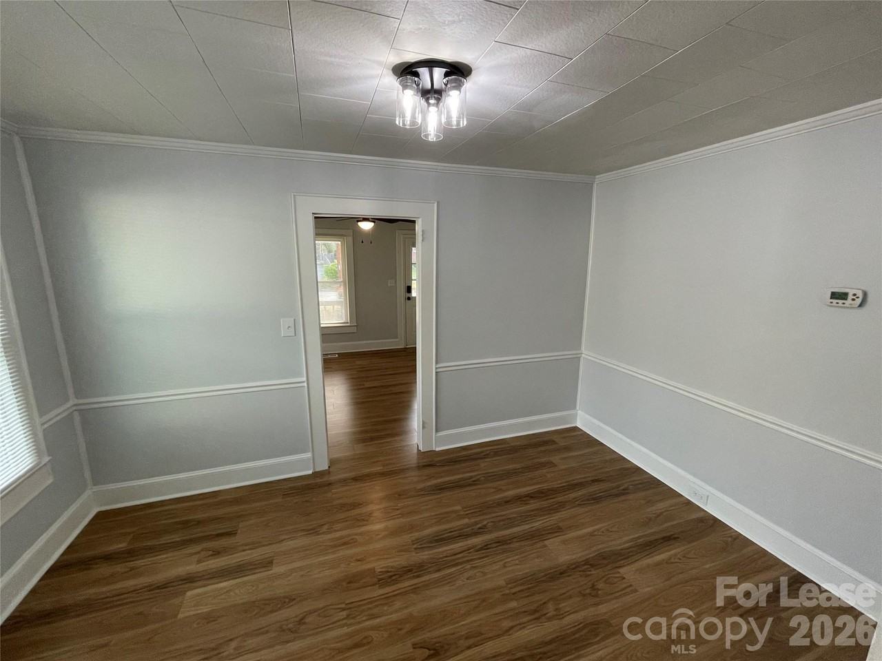 335 Aycock St Ne - Photo 4 of 13