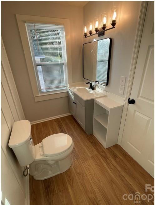 335 Aycock St Ne - Photo 5 of 13