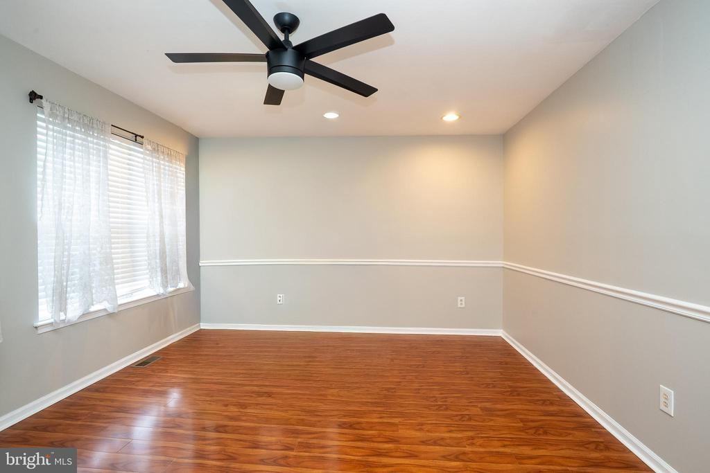 1503 Blossom Cir - Photo 6 of 21