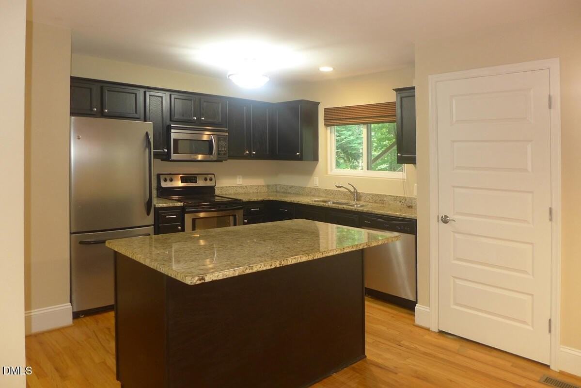 109 Todd St Apt A - Photo 6 of 13