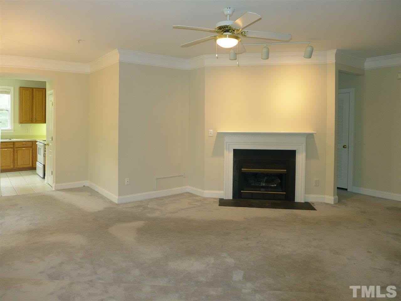 124 Providence Glen Dr - Photo 3 of 19