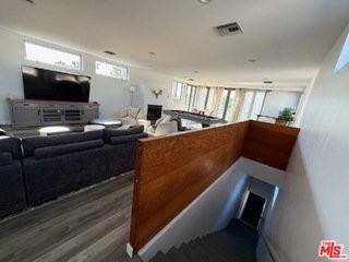 46 Rose Ave - Photo 4 of 8