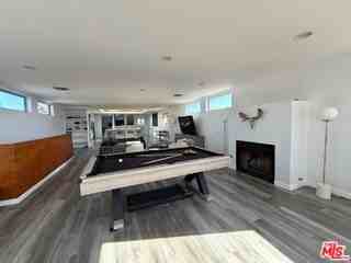 46 Rose Ave - Photo 6 of 8