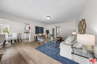 643 Pacific St - Photo 4 of 8