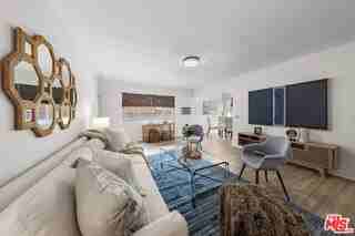 643 Pacific St - Photo 6 of 8