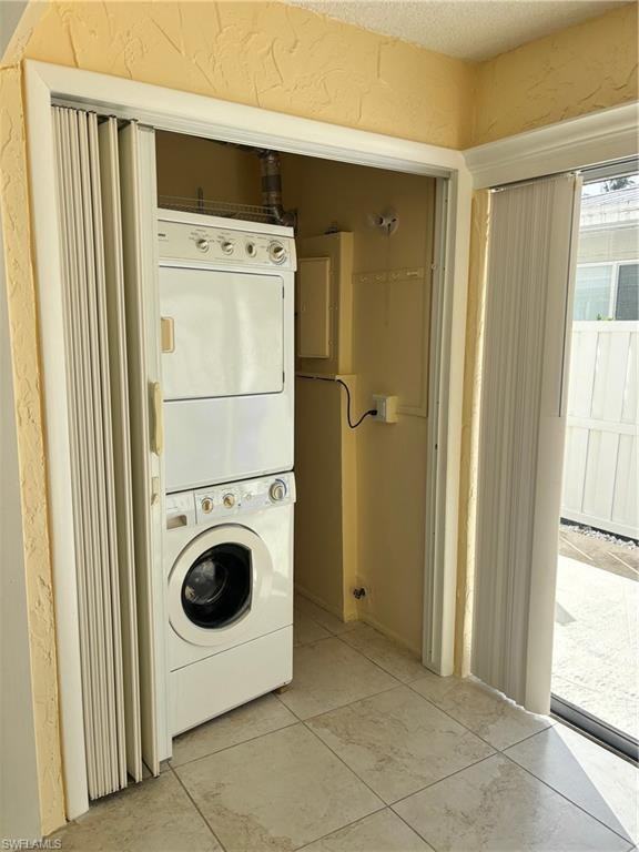 296 4th Ave S - Photo 7 of 20