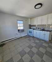 featured image of 196 S Franklin St