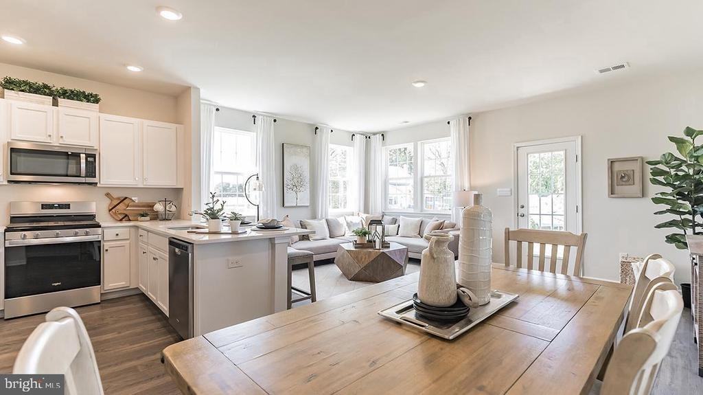 57 Arlotta St - Photo 2 of 6