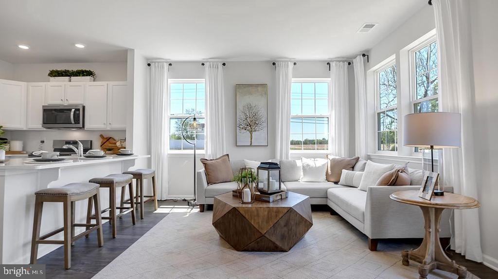 57 Arlotta St - Photo 4 of 6