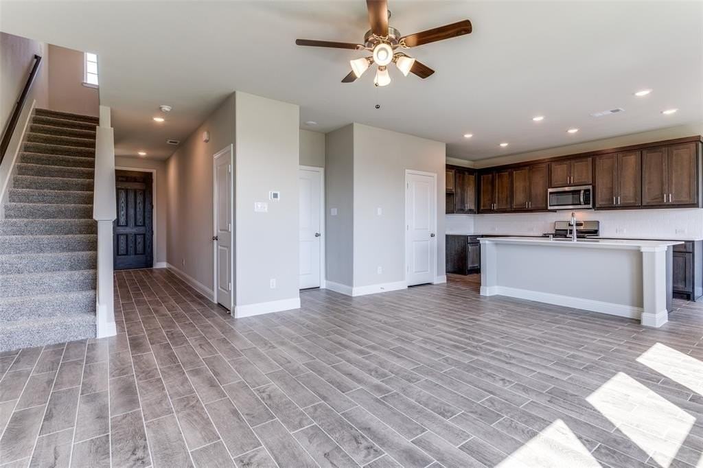 804 Amenduni Ln - Photo 5 of 26