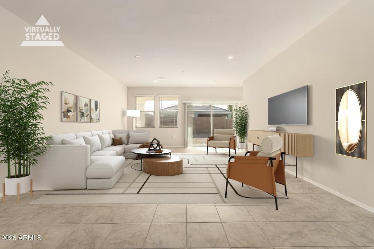 5065 E Emery Rd - Photo 4 of 33