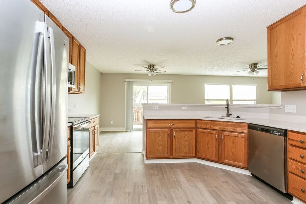 6245 Jolliff St - Photo 7 of 17