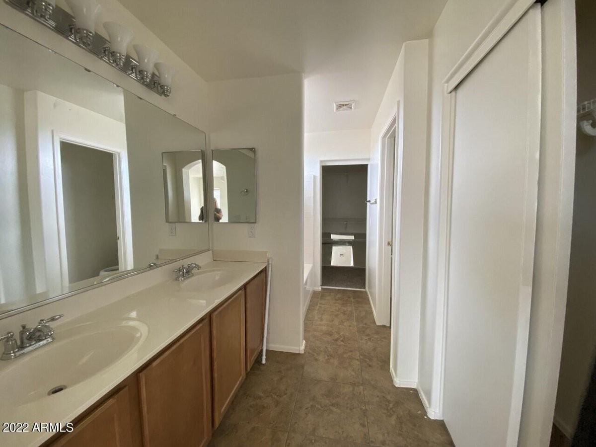 17373 N Costa Brava Ave - Photo 4 of 10