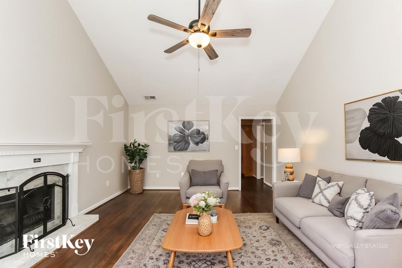 6229 Russet Landing Cir - Photo 3 of 19