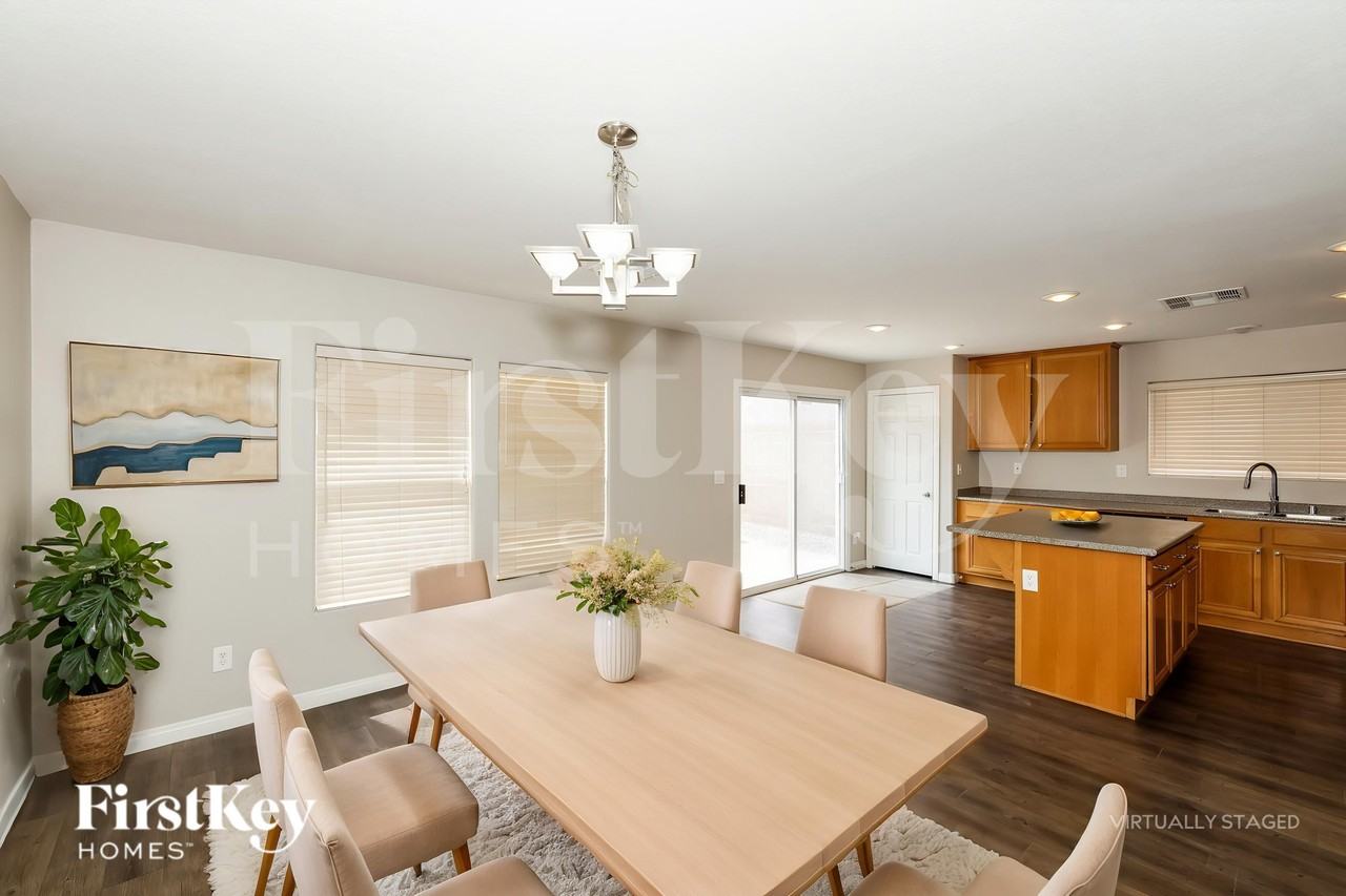 6245 Maidenhair Fern Ct - Photo 6 of 19