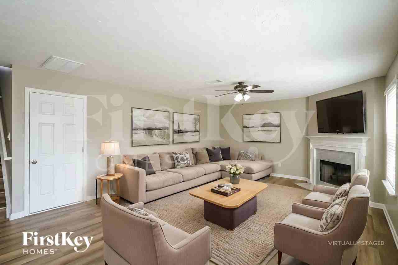 3437 Axelwood Dr - Photo 3 of 19