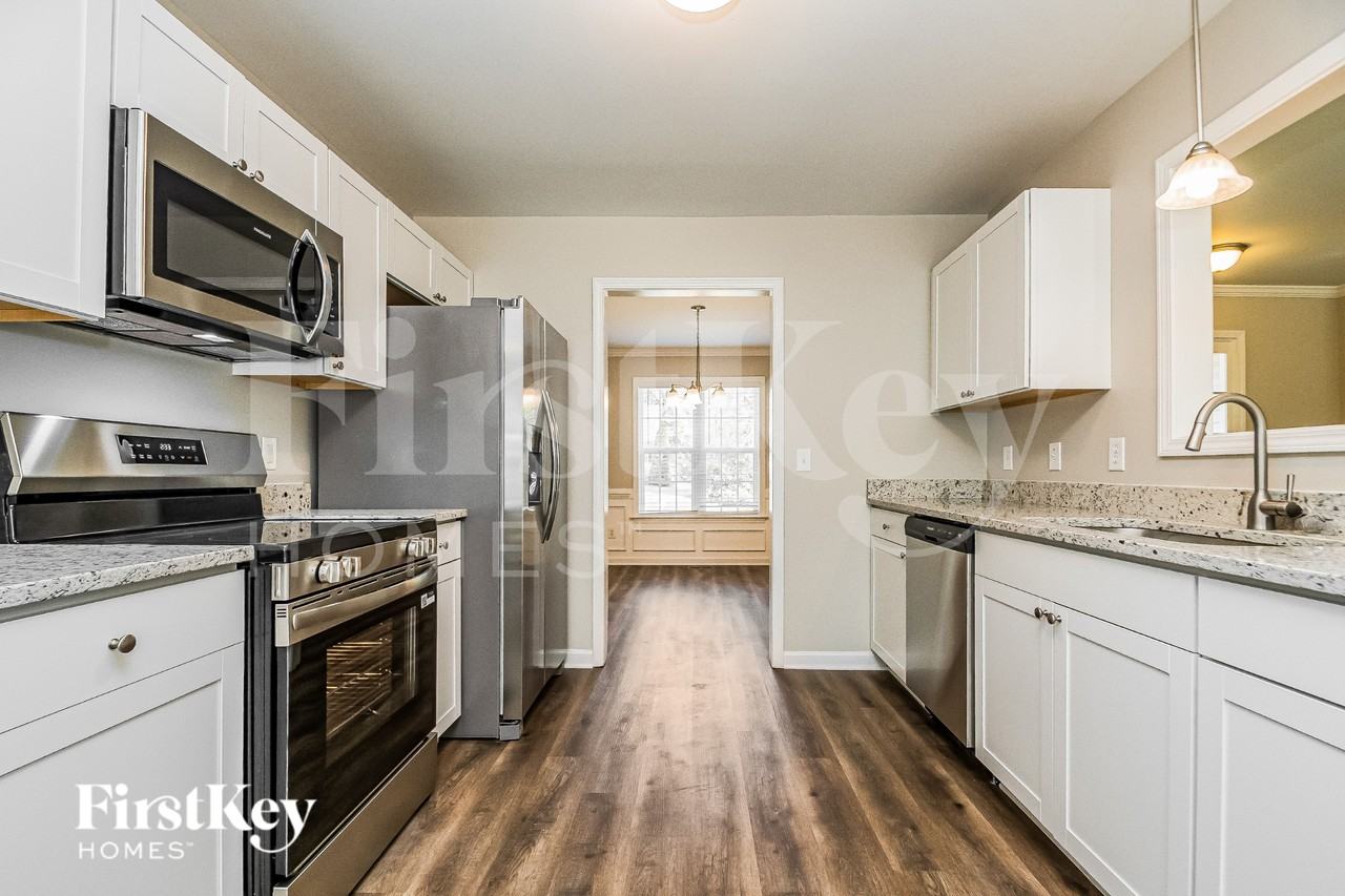 164 Cool Creek Dr - Photo 4 of 19