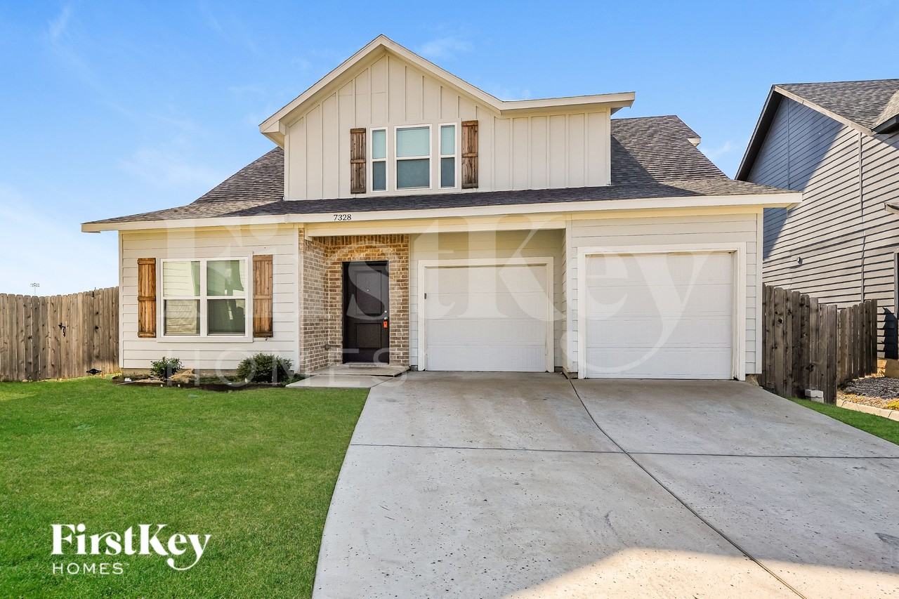 7328 Parkside Place Dr