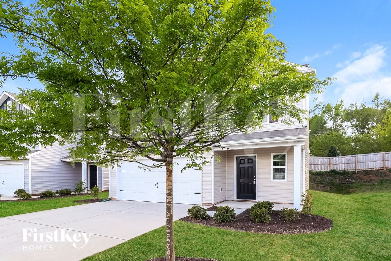 9107 Creedmore Hills Dr - Photo 2 of 19