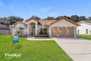 9712 Glenpointe Dr - Photo 1 of 1