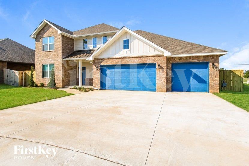 847 Acorn Bnd - Photo 2 of 15