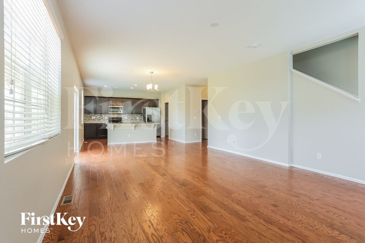 6463 N Ensenada Ct - Photo 4 of 15