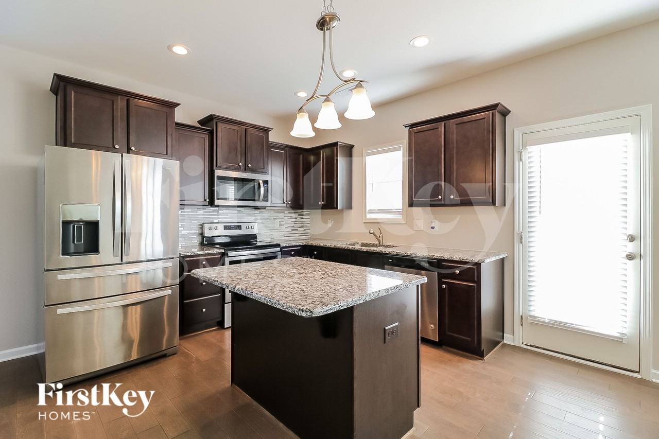 25 Griffith Pl - Photo 6 of 15