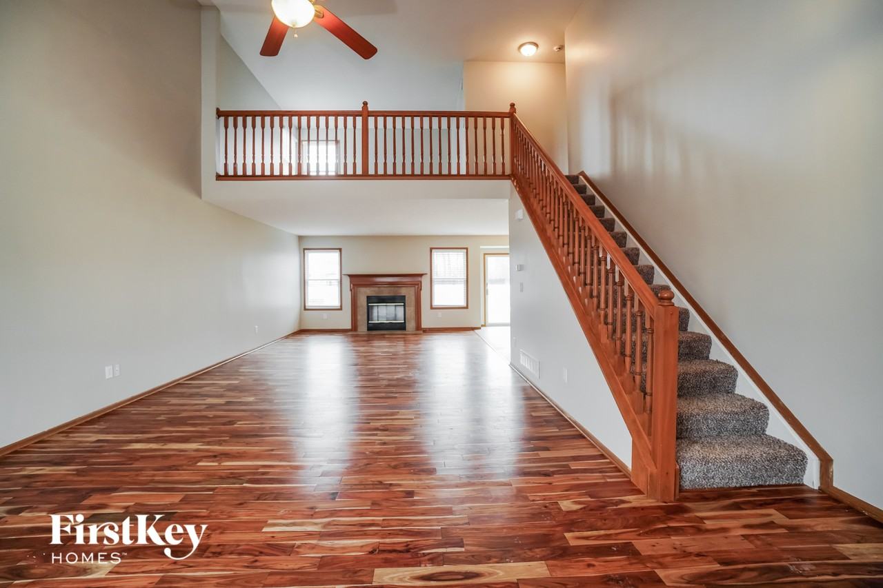 609 Lanning St - Photo 3 of 15