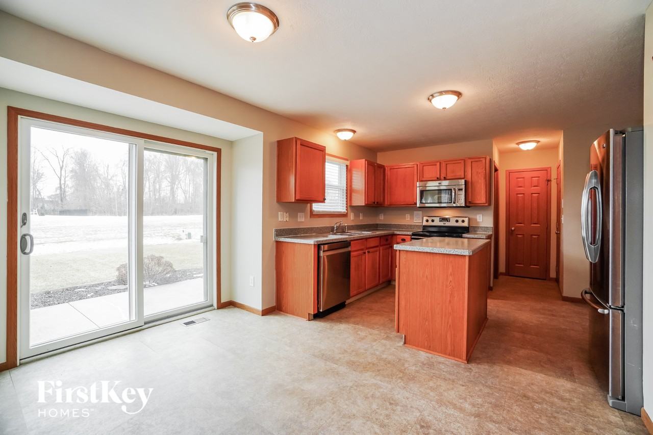 609 Lanning St - Photo 5 of 15