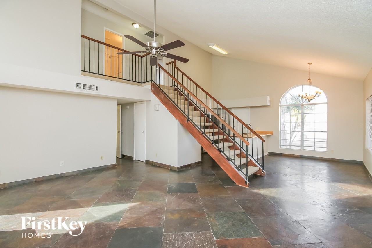 3941 W Denver St - Photo 4 of 15