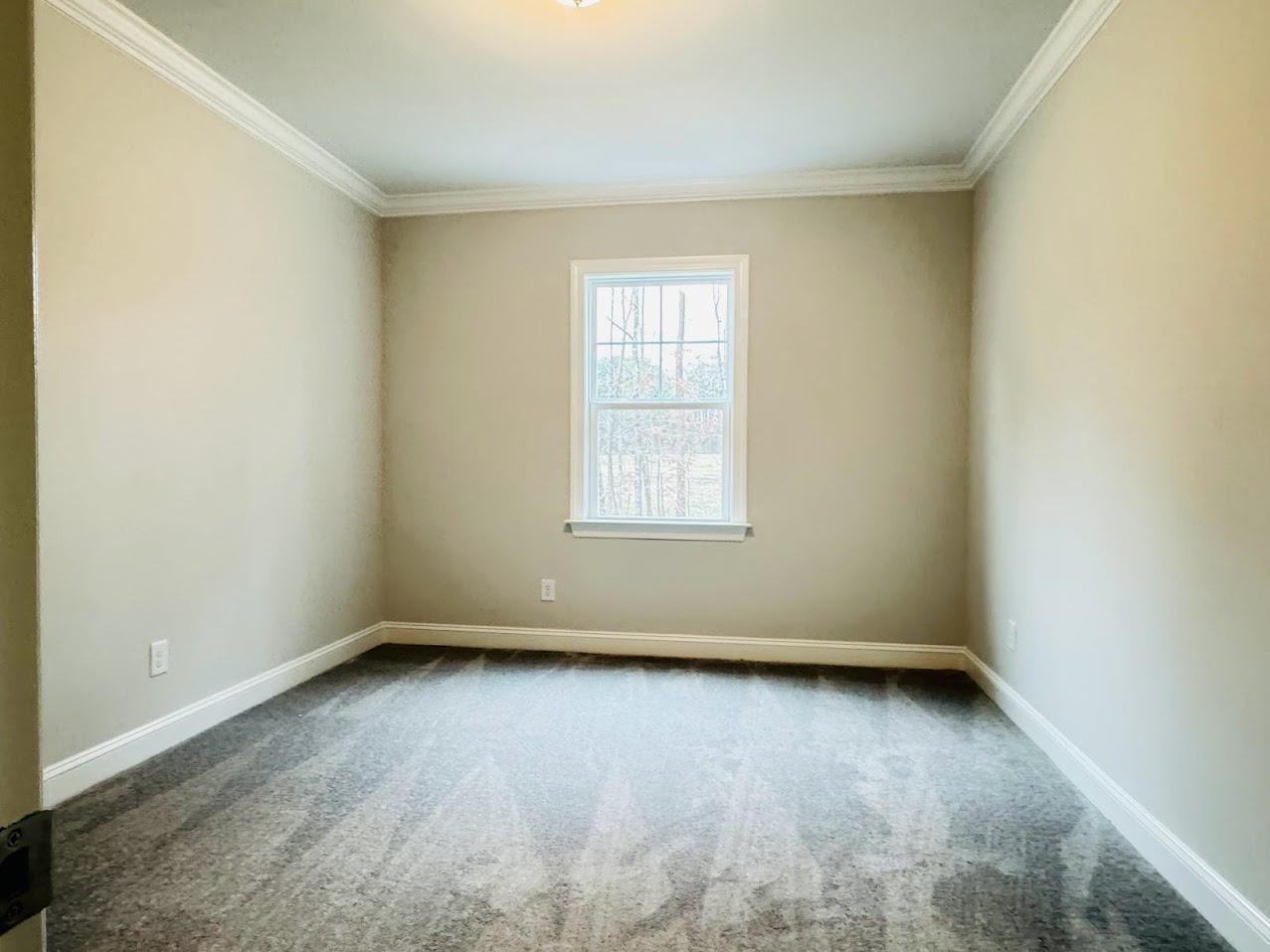 2030 Jollay St - Photo 4 of 32