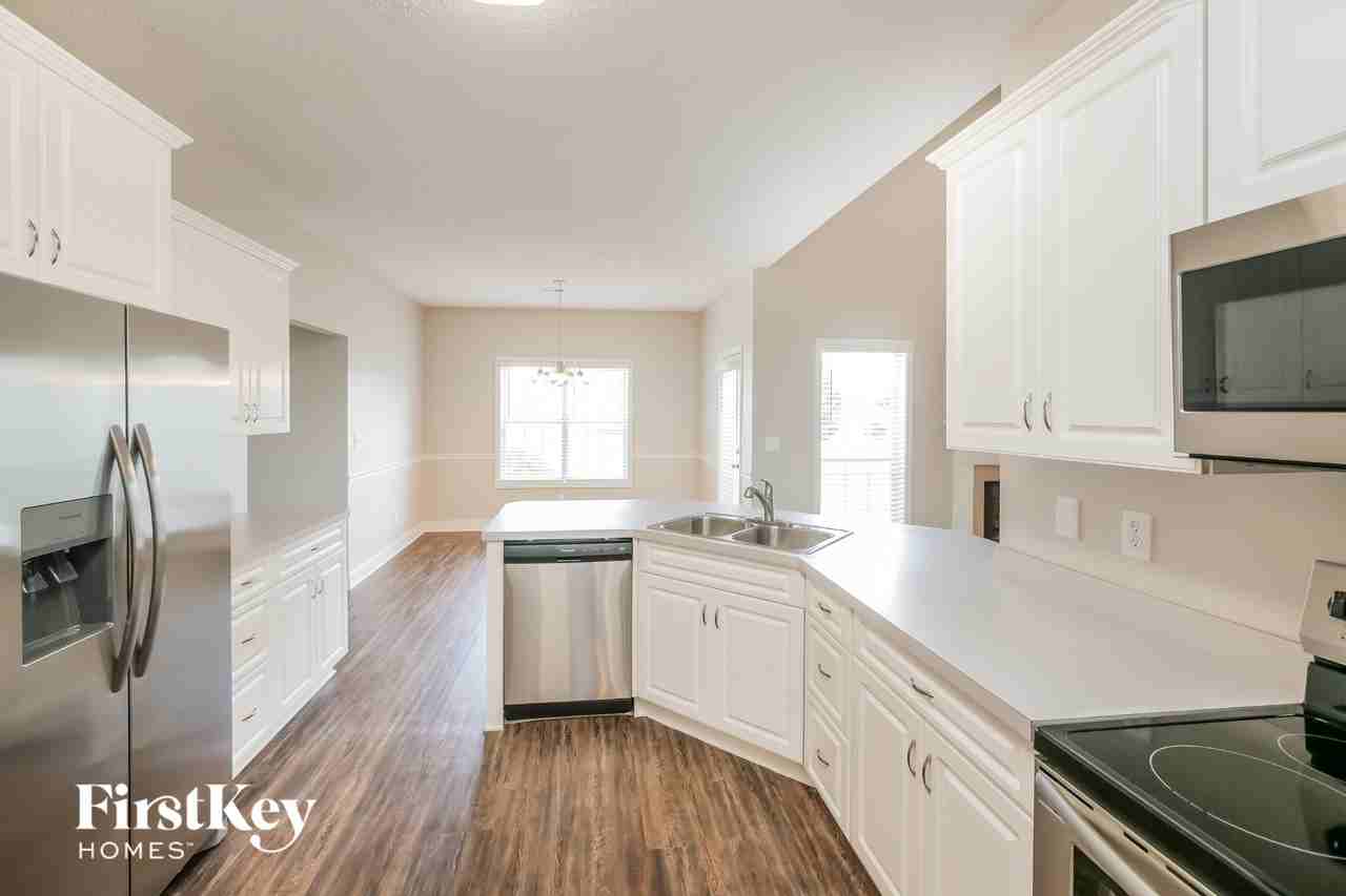 117 Marshas Vineyard - Photo 7 of 15