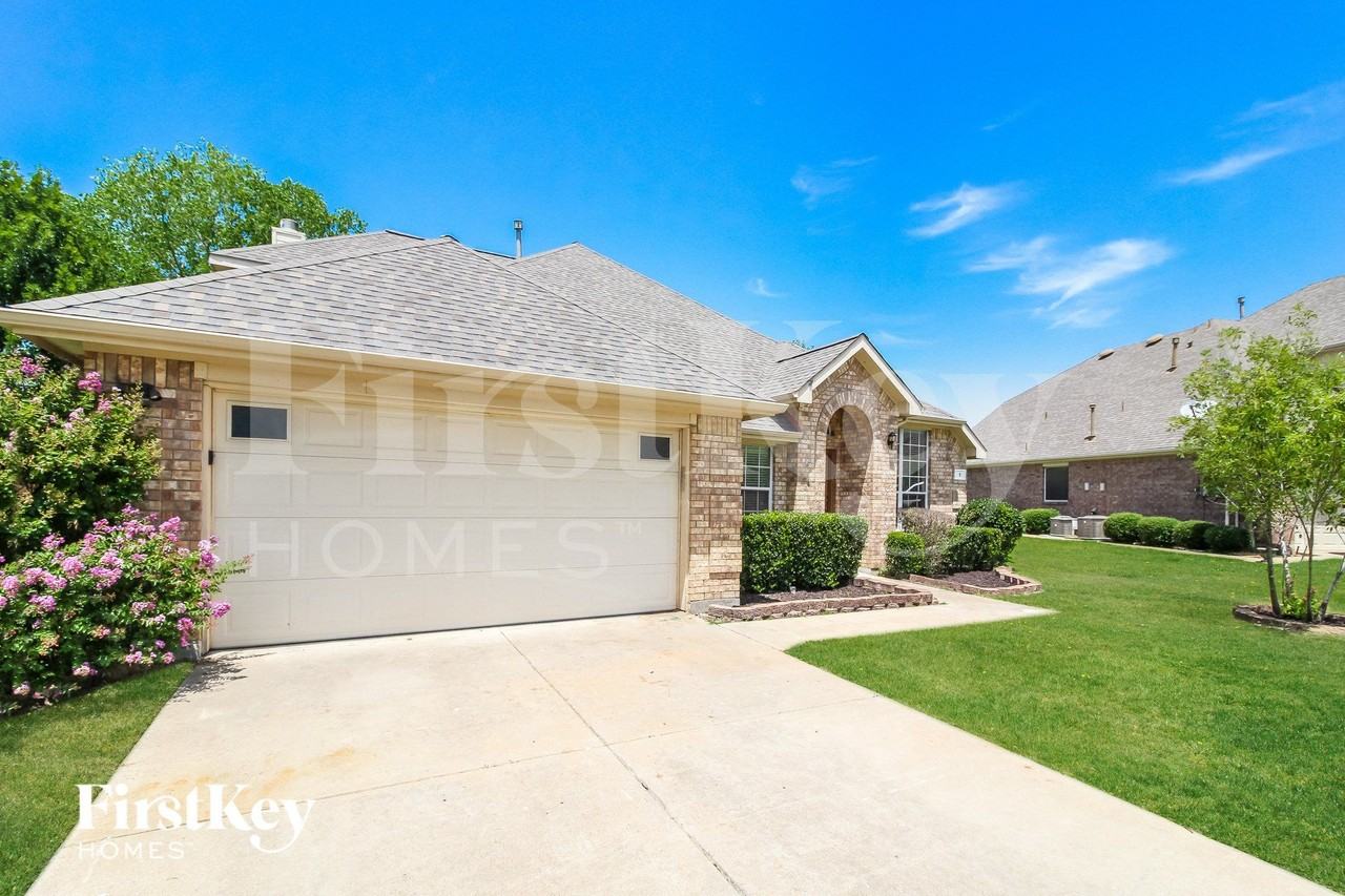 8 Willowstone Ct - Photo 2 of 15