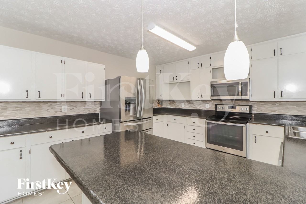 2671 Pine Log Way - Photo 7 of 15