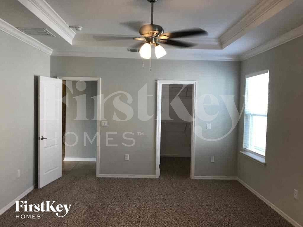 1124 Berkley Ridge Ln - Photo 7 of 15