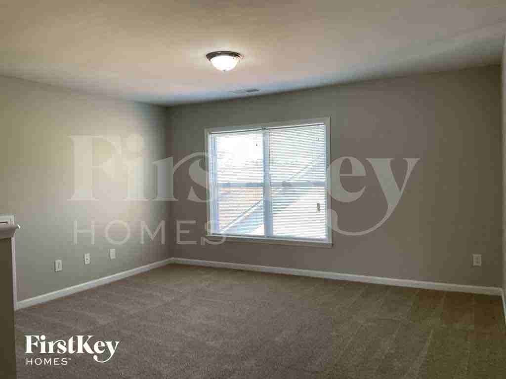 670 Golden Meadow Dr - Photo 7 of 19