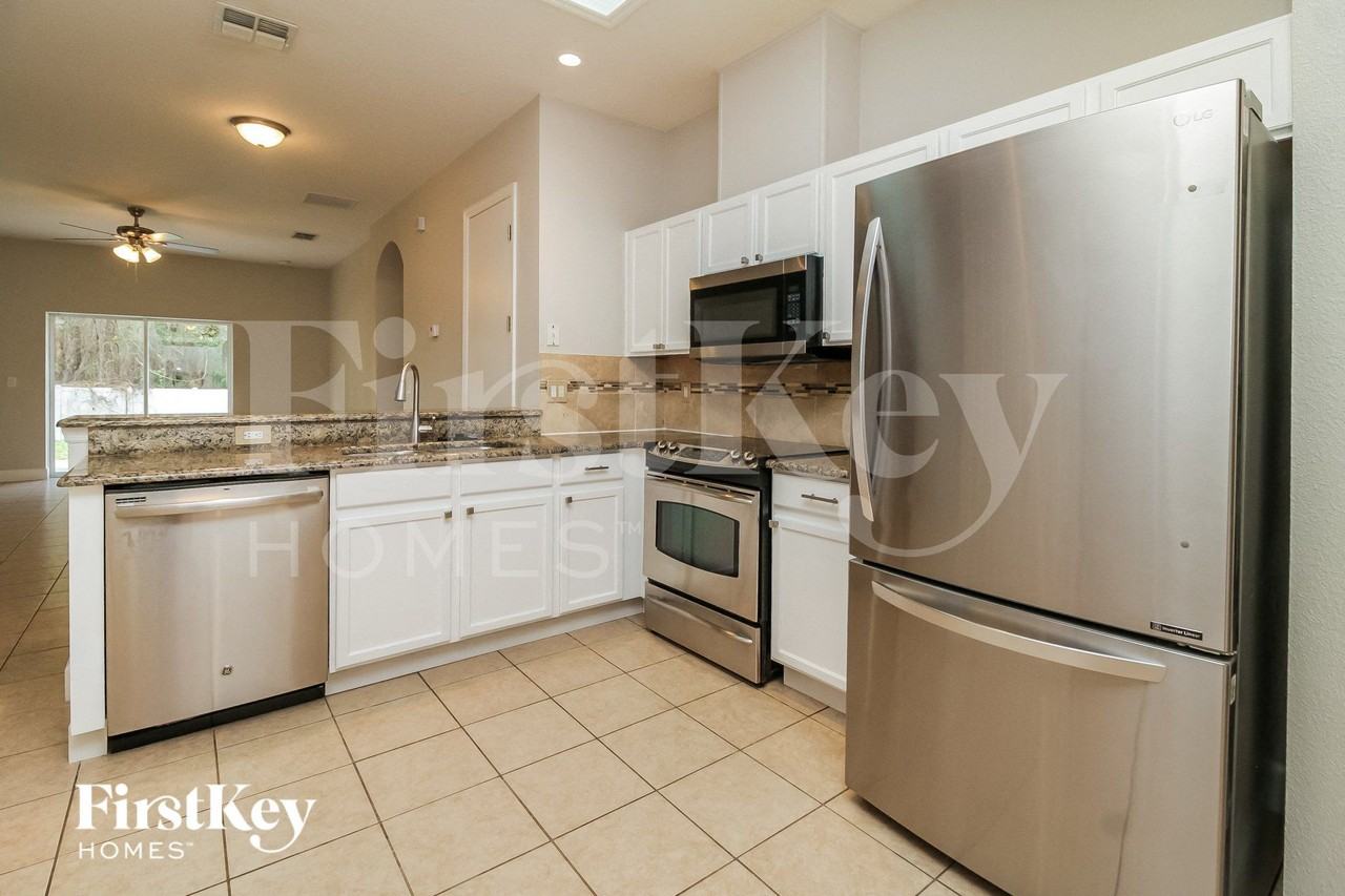 1466 Ashdown Ct - Photo 6 of 15