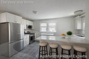 featured image of 441 Broadway #2