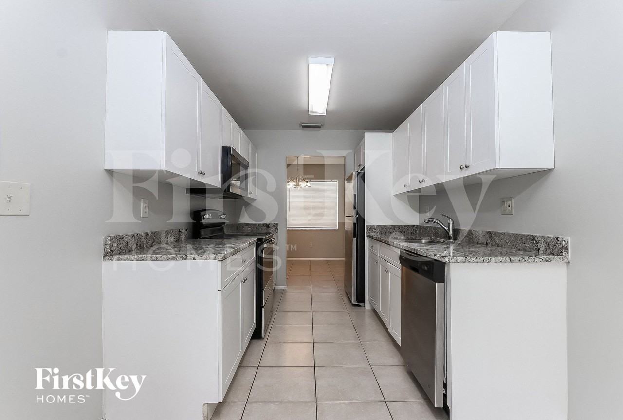 830 Royal Palm Beach Blvd - Photo 7 of 15