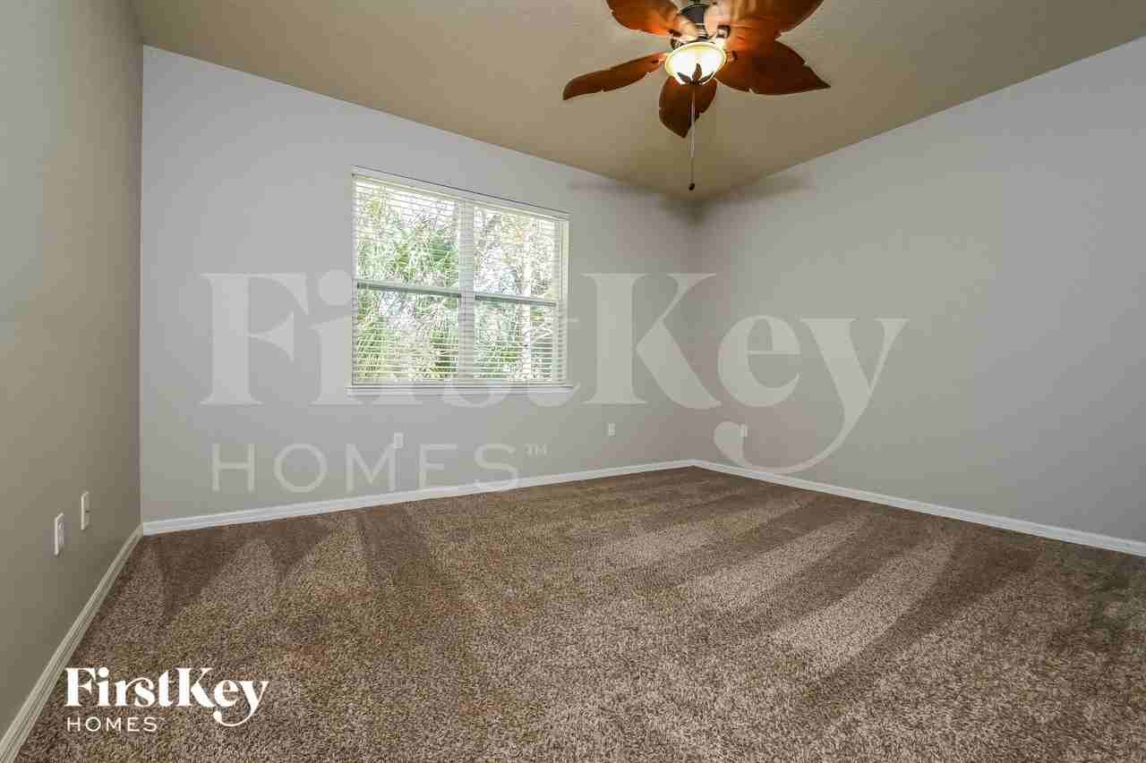 7724 Tangle Rush Dr - Photo 7 of 15